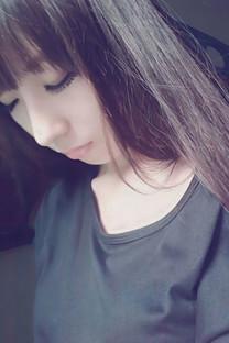 清新iPhone美女手机壁纸