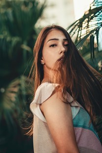 个性高清美女图片壁纸2