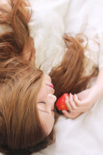 90后氧气女生手机壁纸