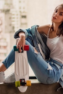 欧美感性美女图片壁纸