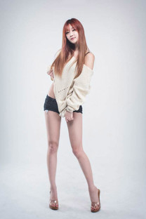 日韩美女手机壁纸