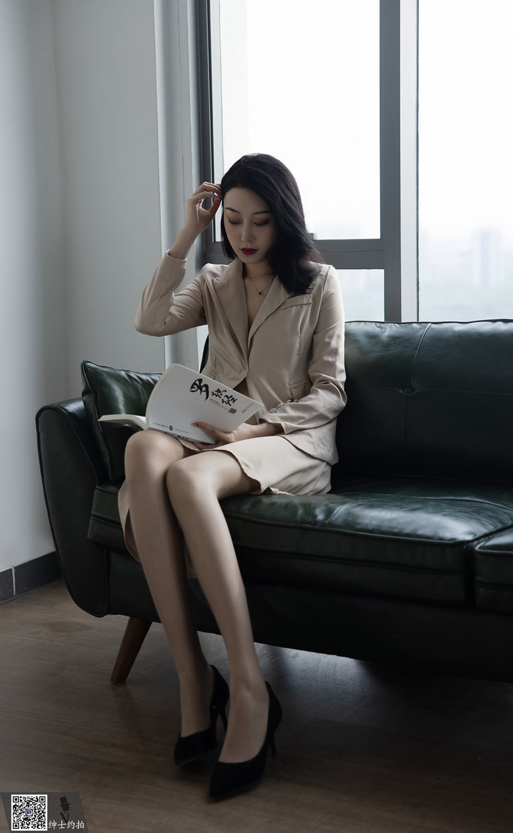 [绅士摄影] 2021.05.10 SS002 依婷-芒果图库