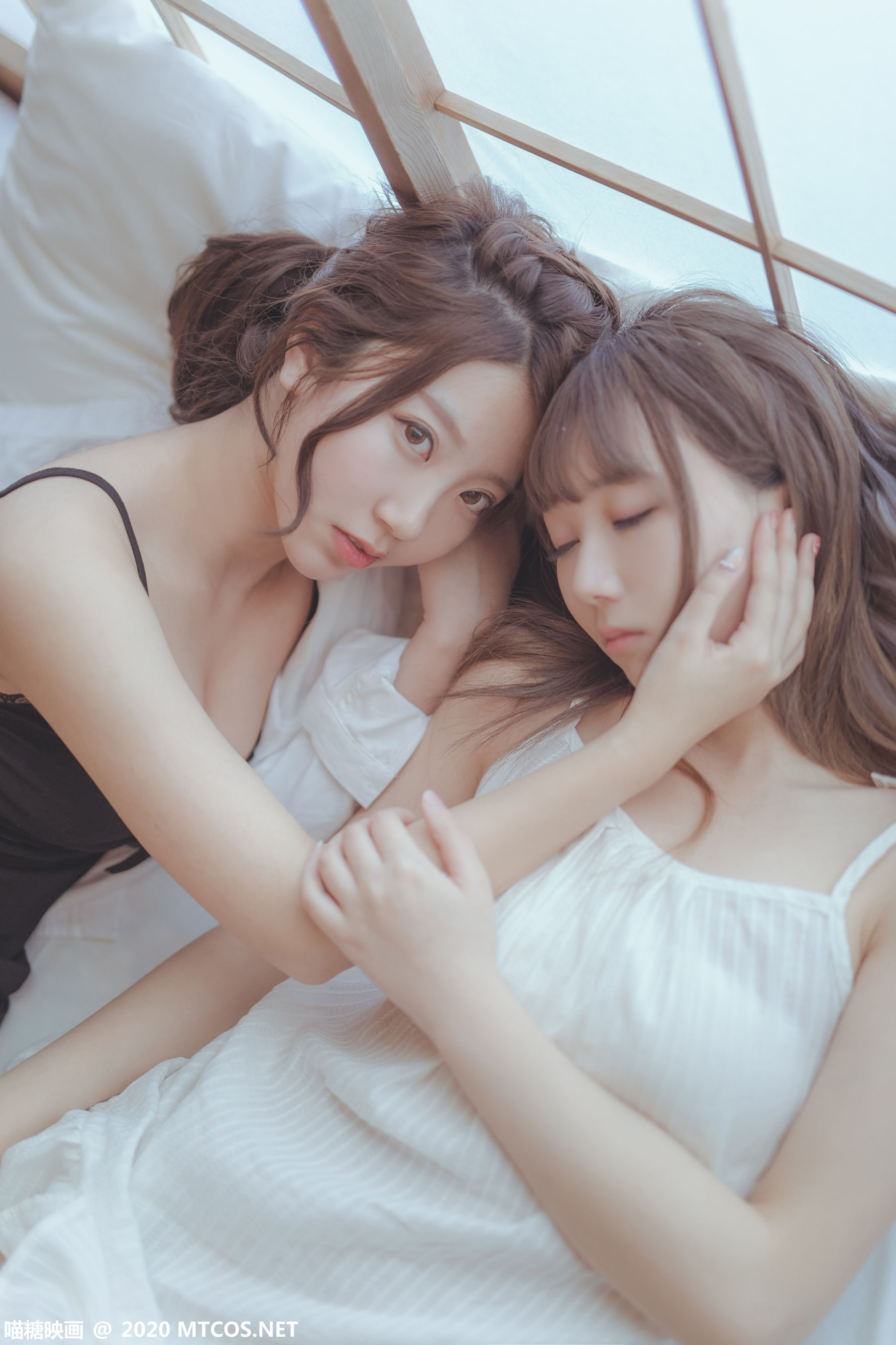 [喵糖映画] VOL.327 闺蜜情谊 写真套图-芒果图库