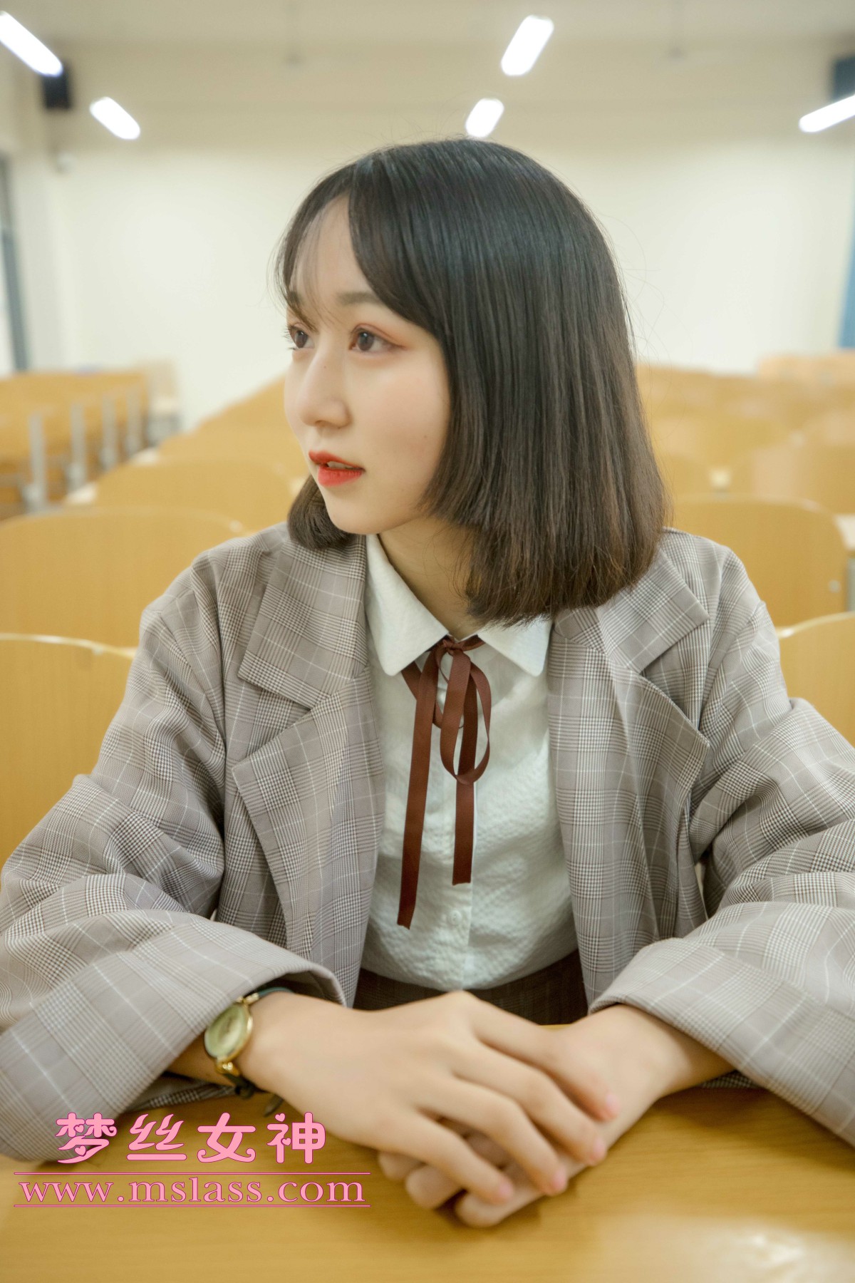 梦丝女神 刘诺-教室顷语-芒果图库