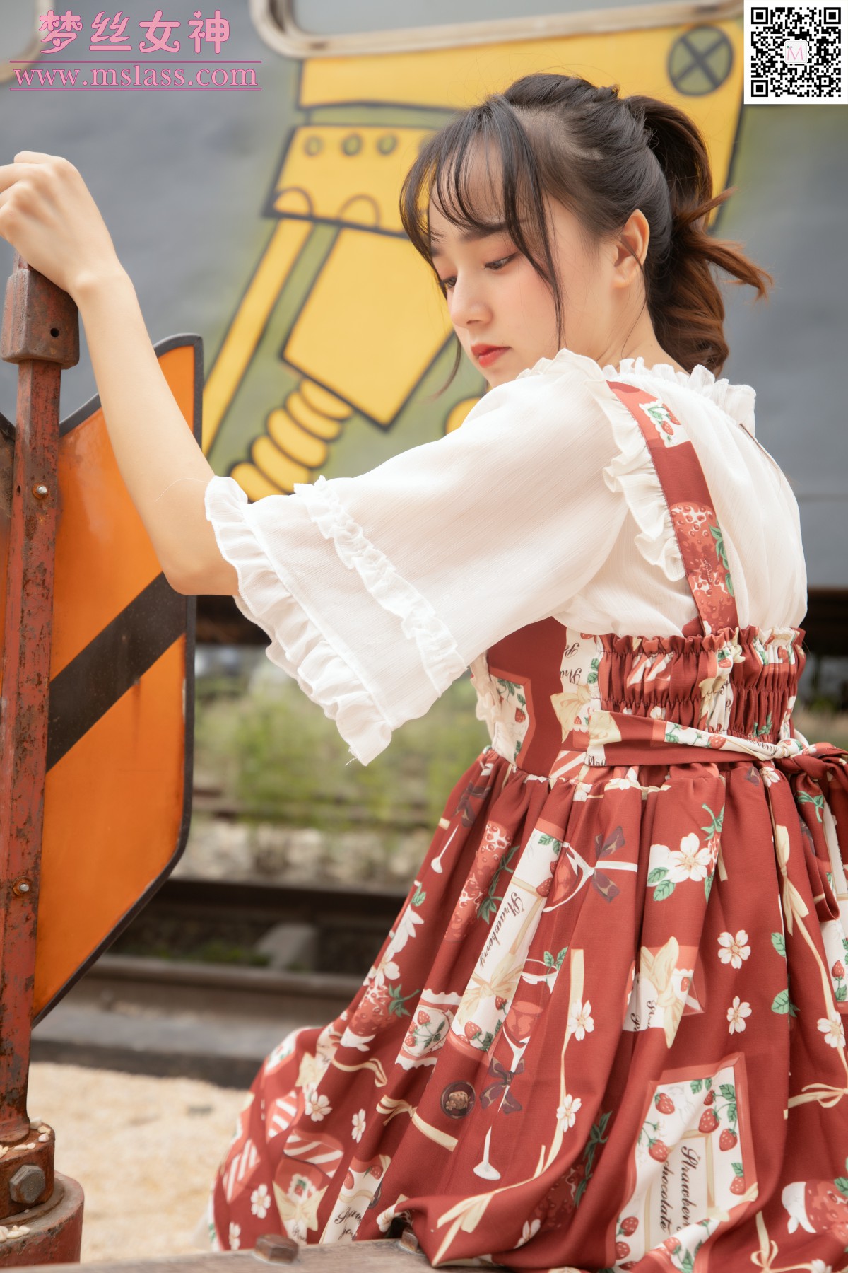 [MSLASS]梦丝女神 – 玥玥 白丝洛丽塔-芒果图库
