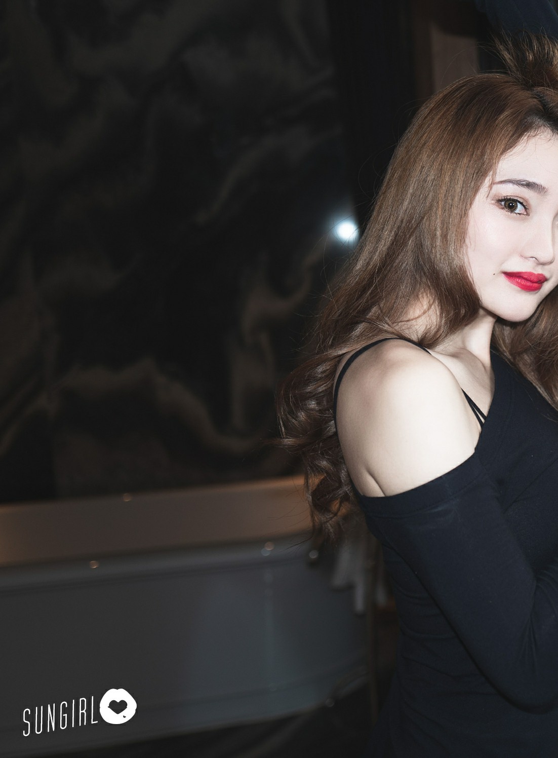 [SUNGIRL阳光宝贝]NO.027 极致曲线Donna奶妹-线上写真 Part1 奶妹-芒果图库